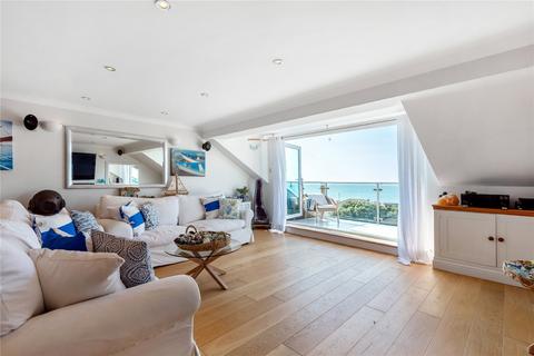 2 bedroom flat for sale, South Parade, Southsea PO5