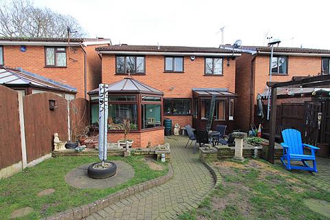 4 bedroom detached house for sale, Kings Road, Kidderminster, DY11