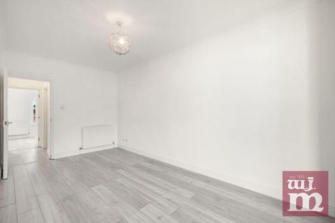 undefined, Regal Place, Mile End, E3