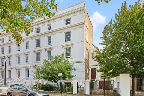 1 bedroom flat to rent, Grafton Square, London SW4