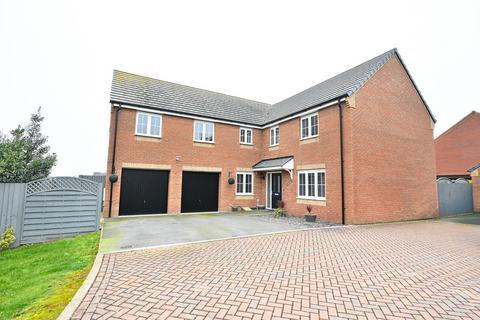 5 bedroom detached house for sale, Woburn Drive, Thorney PE6