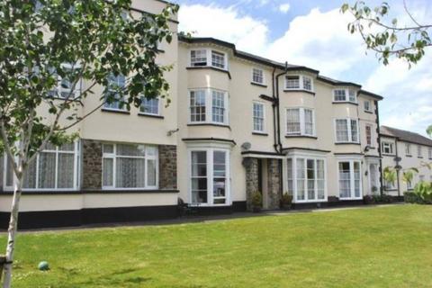 2 bedroom flat to rent, Northam Road, Bideford