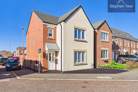3 bedroom detached house for sale, Stubblefield Drive, Lytham St. Annes, FY8