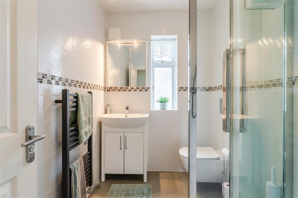 5 Rhodyate Lane Cleeve BS49 4 NT 30.jpg