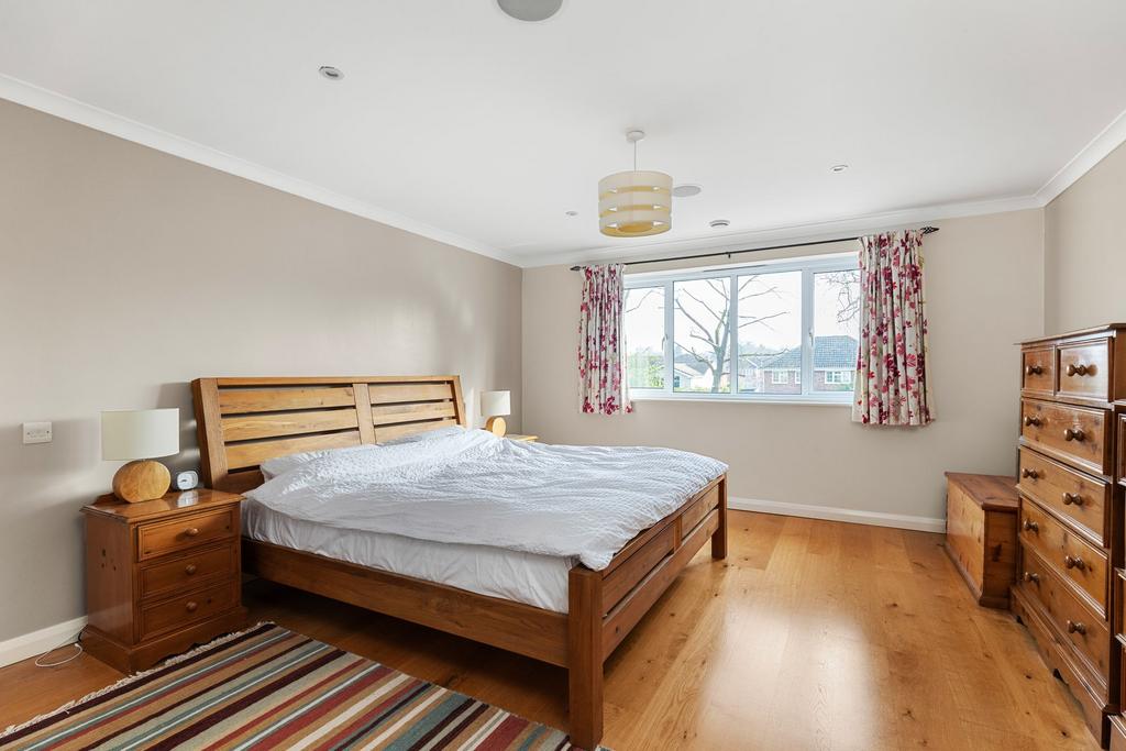 Principal bedroom