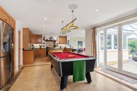 5 bedroom detached house for sale, Wiltshire Avenue, Crowthorne RG45