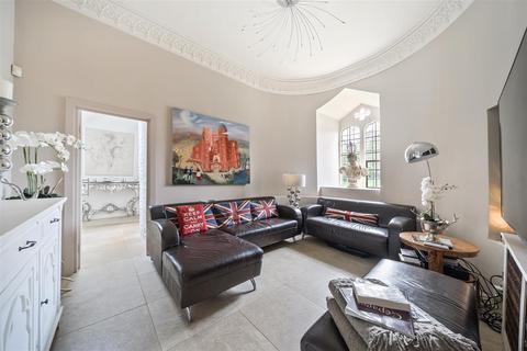 undefined, Pelhams Walk, Esher