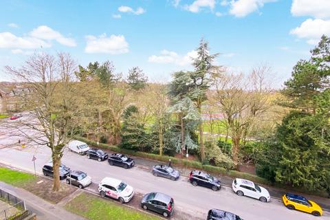undefined, Valley Drive, Harrogate, HG2