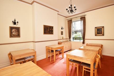 undefined, Valley Drive, Harrogate, HG2