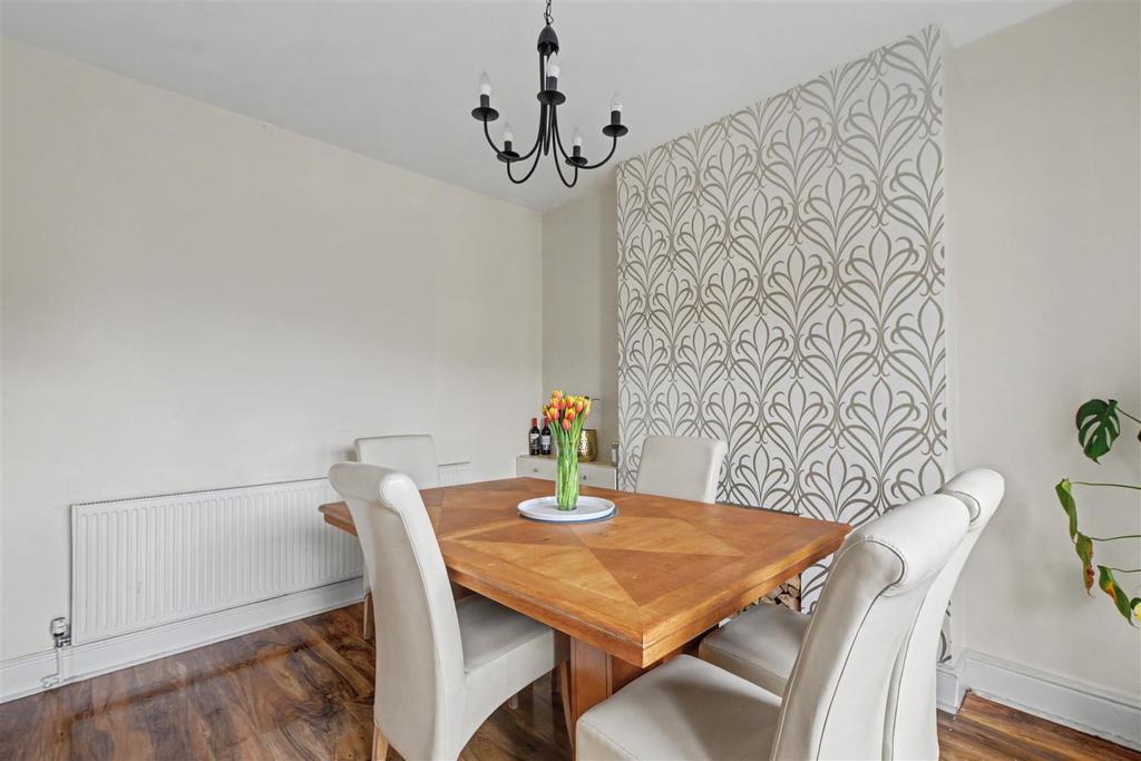 Dining Room 2.jpeg