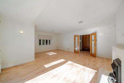 undefined, Fairmile Lane, Cobham, KT11