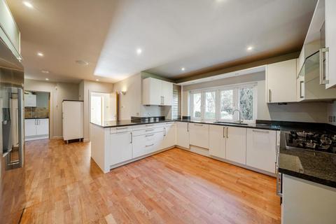 undefined, Fairmile Lane, Cobham, KT11
