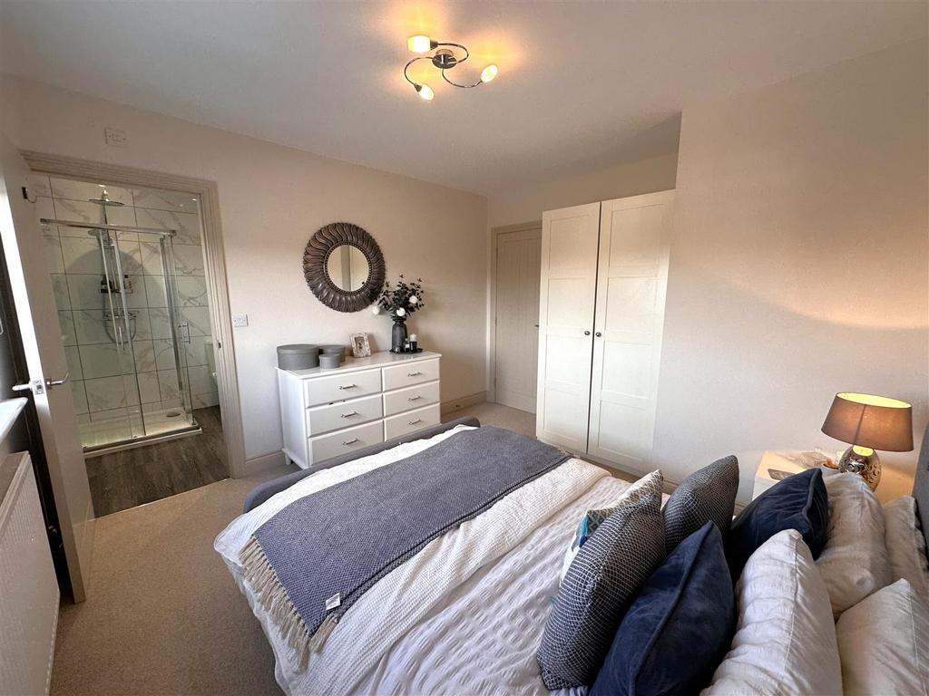 Second Bedroom Into En-Suite 584