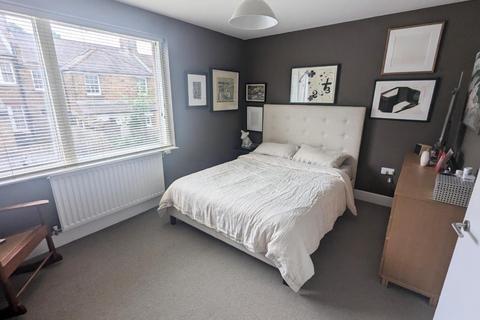 2 bedroom house for sale, Peabody Cottages, Herne Hill, SE24