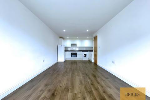 1 bedroom apartment to rent, 74a High Street, Watford WD17