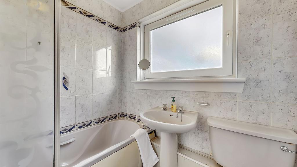 21-web-or-mls-4 Rowanpark Drive 30