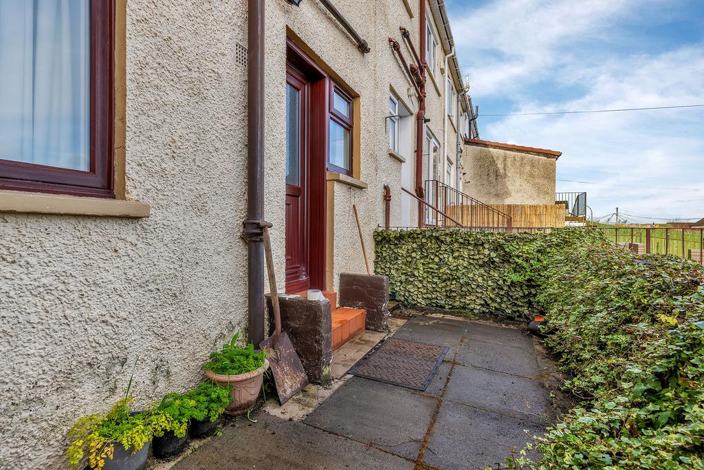 25-web-or-mls-4 Rowanpark Drive 3
