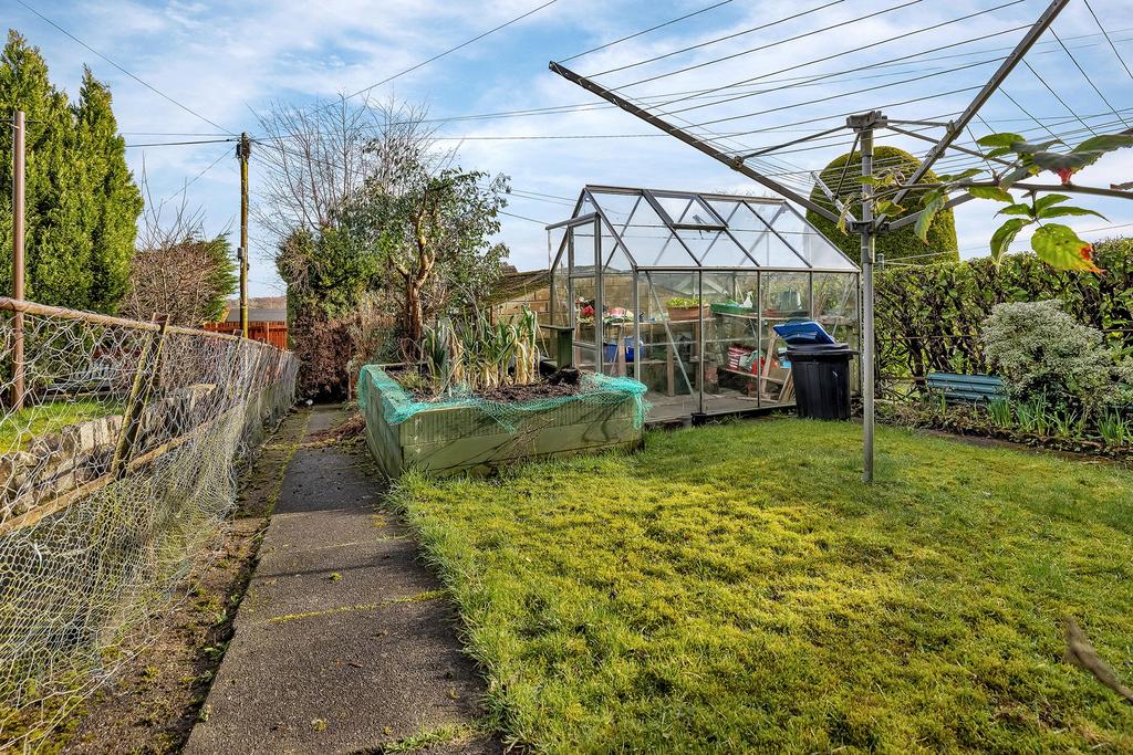 29-web-or-mls-4 Rowanpark Drive 7