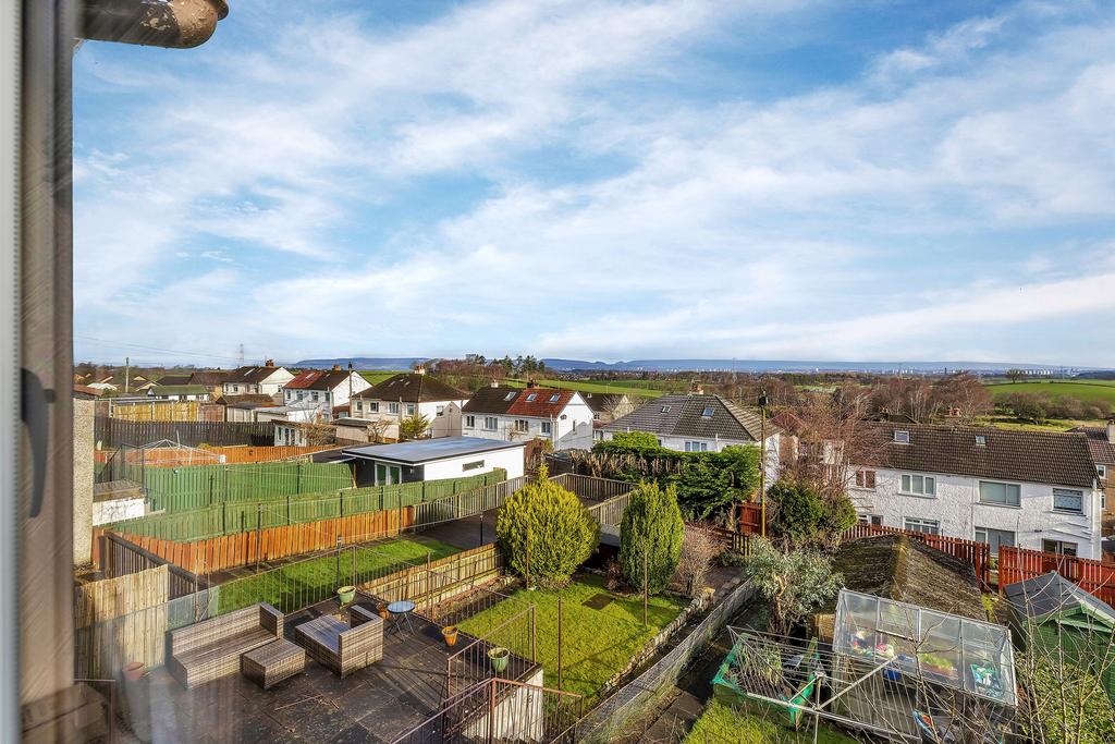 32-web-or-mls-4 Rowanpark Drive 2