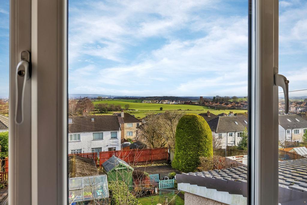 38-web-or-mls-4 Rowanpark Drive 1