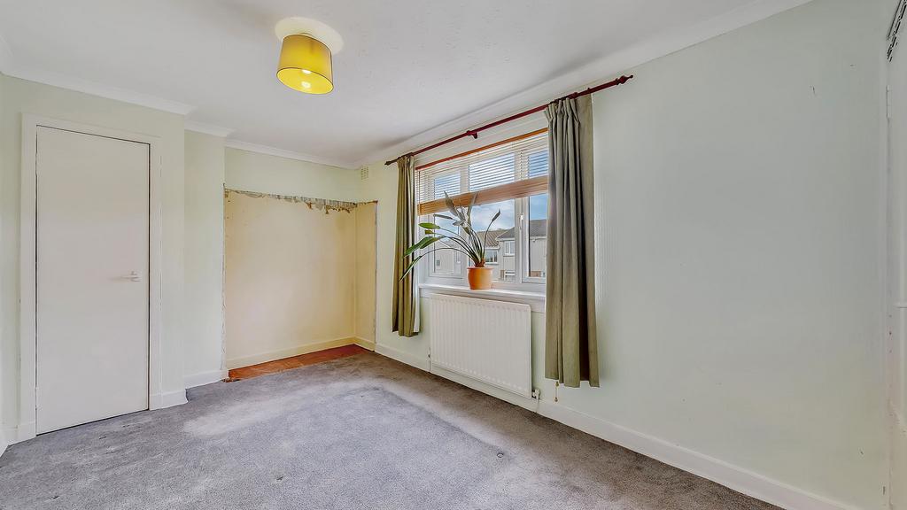 16-web-or-mls-4 Rowanpark Drive 25