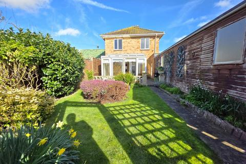 3 bedroom detached house for sale, St. Michaels Road, Burnham-on-Sea, Somerset, TA8