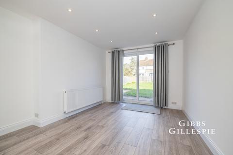 3 bedroom semi-detached house to rent, Hermitage Way, Stanmore, HA7