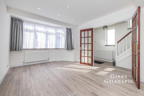 3 bedroom semi-detached house to rent, Hermitage Way, Stanmore, HA7