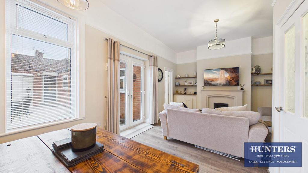 Living/Dining Room