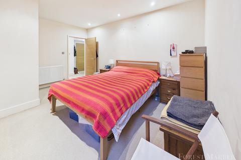 undefined, North Parade, Frome
