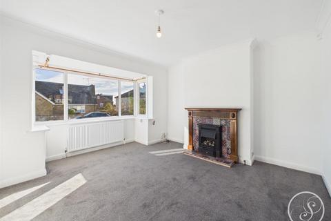 3 bedroom terraced house to rent, Henconner Gardens, Leeds LS7