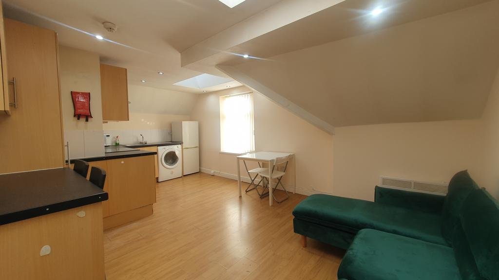 1 bedroom Flat for rent