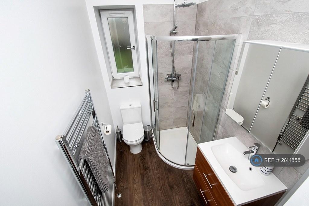 Bathroom (2)
