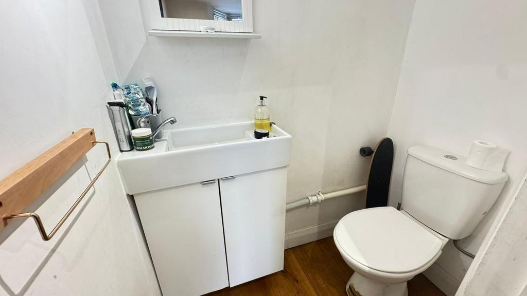 Ensuite.jpeg