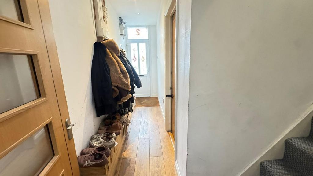Hallway.jpeg