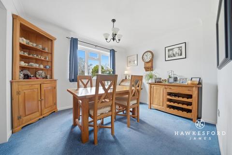 4 bedroom detached house for sale, Fallowfield, Sittingbourne ME10