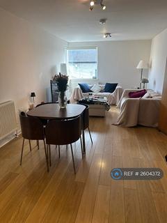 2 bedroom flat to rent, Garfield Mews, London, SW11