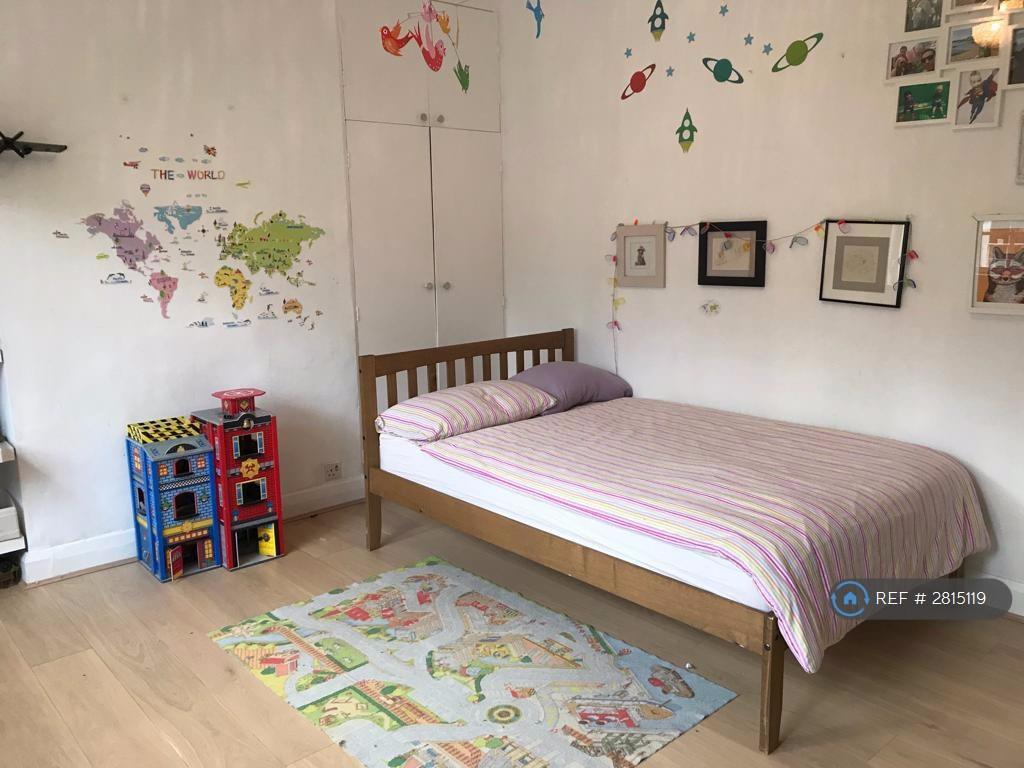 Bedroom No.1