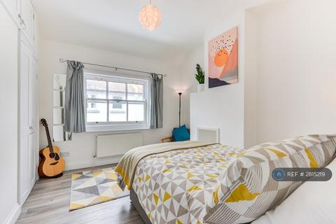 undefined, Vine Street, Brighton & Hove, BN1