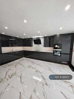 undefined, Gammons Lane, Watford, WD24