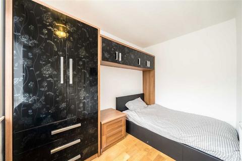 2 bedroom flat for sale, Garden Row, London SE1