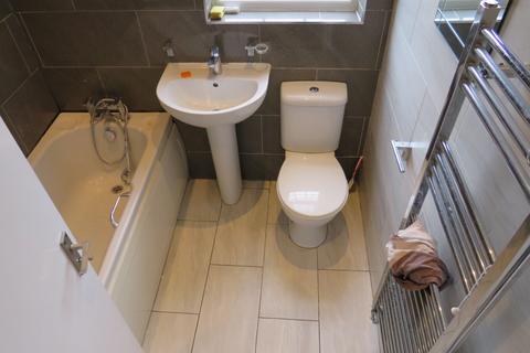 undefined, Abbotts Road, Southall UB1