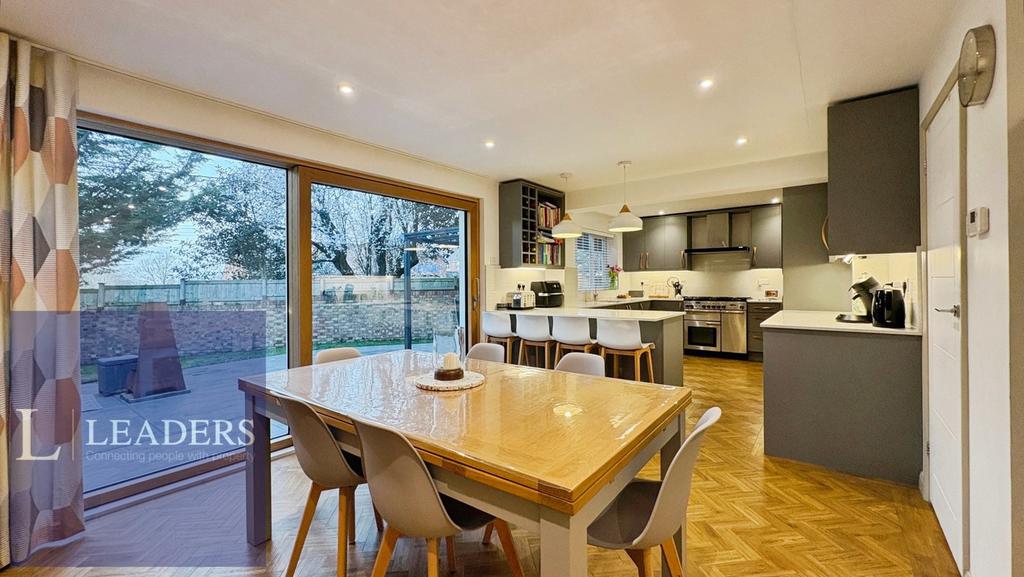 Kitchen Diner Lounge