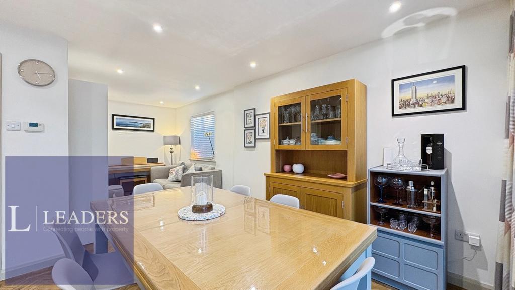 Kitchen Diner Lounge