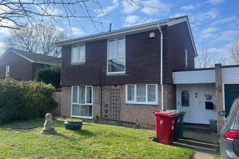 undefined, Gilmore Close, Langley, Berks