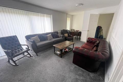 undefined, Gilmore Close, Langley, Berks