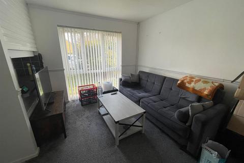 undefined, Gilmore Close, Langley, Berks