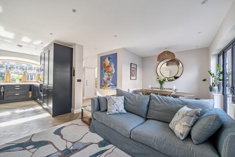 4 bedroom terraced house for sale, St. Albans Road, Dartmouth Park NW5