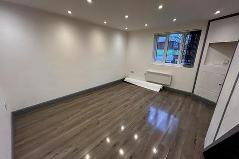 3 bedroom apartment to rent, a Castle Street, Stockport
