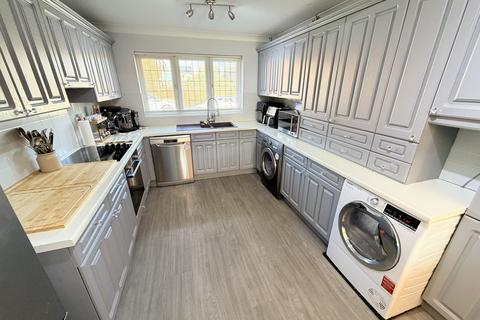 3 bedroom terraced house for sale, Palmers Drive, Little Thurrock